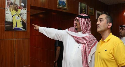 كانيدا يشيد بالبنية التحتية لمنشآت نادي النصر